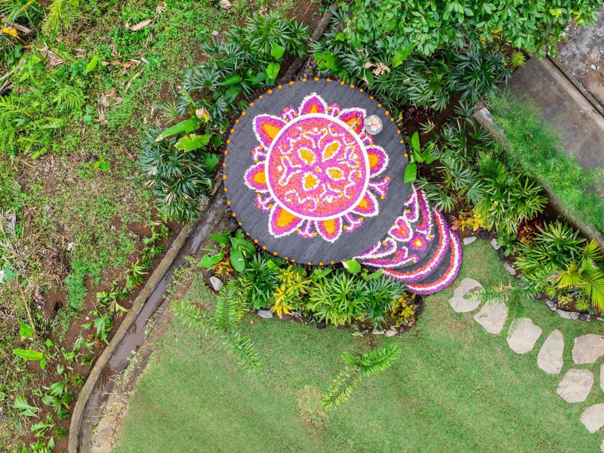 Magic Hills Bali - Magical Eco-Luxury Lodge Selat Zewnętrze zdjęcie